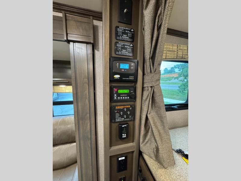 2020 Dynamax 2020 Dynamax Isata 5 - thumbnail 15