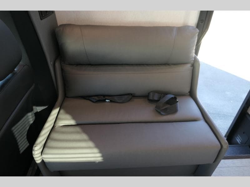 2024 East to West 2024 East to West Entrada - thumbnail 13