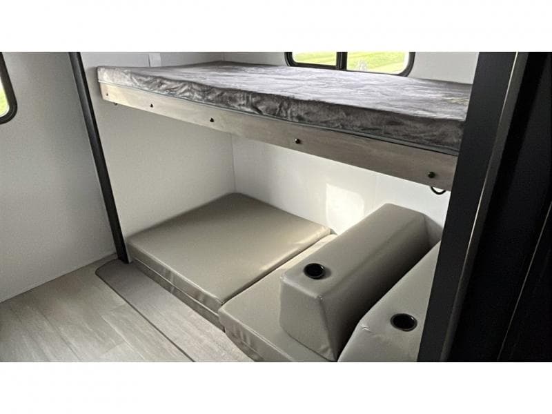 2026 Palomino 2026 Palomino SolAire - thumbnail 13