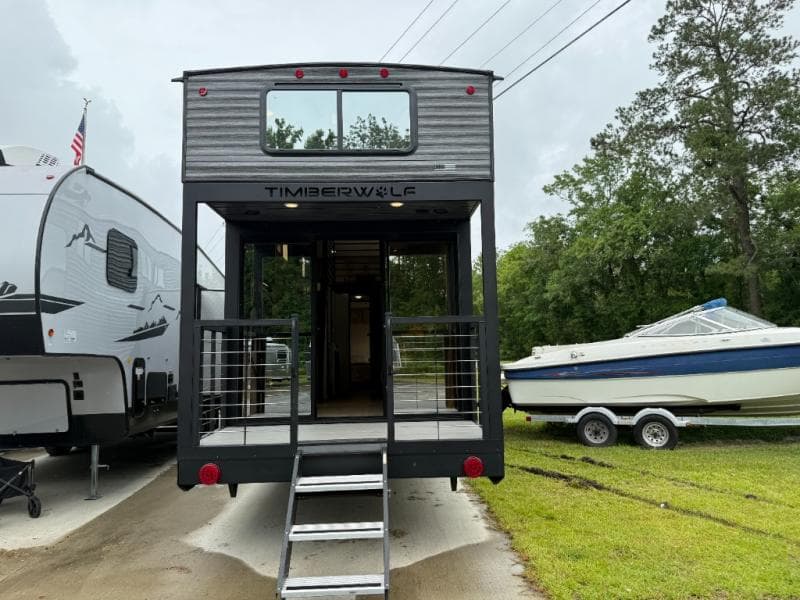 2026 Forest River 2026 Forest River Cherokee Timberwolf Destination Trailer - thumbnail 6