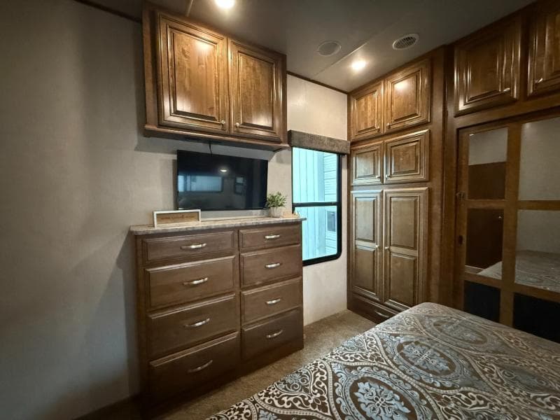 2019 Heartland 2019 Heartland Bighorn - thumbnail 31