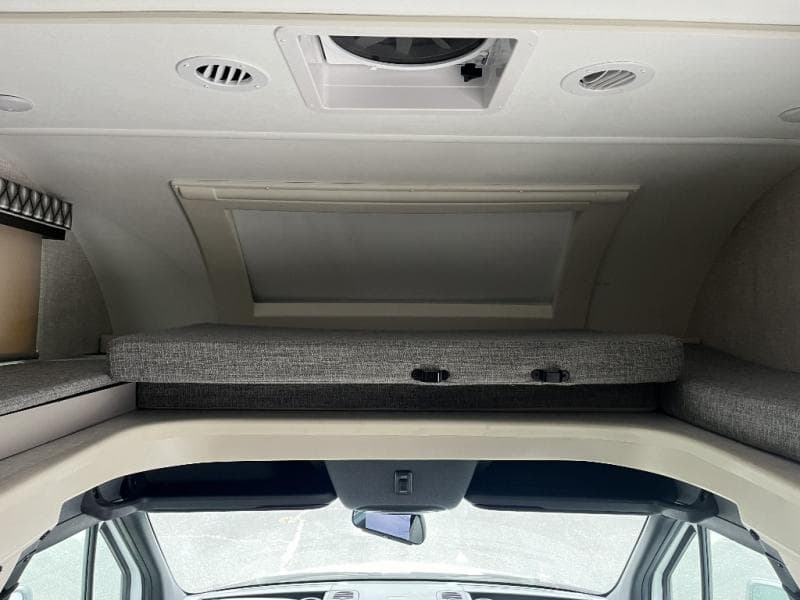 2023 Thor Motor Coach 2023 Thor Motor Coach Quantum - thumbnail 12