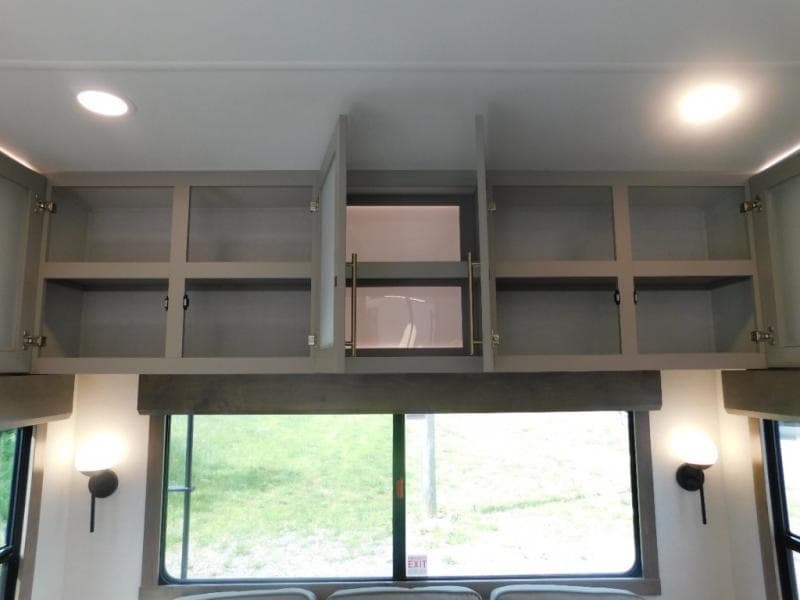 2025 Alliance RV 2025 Alliance RV Paradigm - thumbnail 16