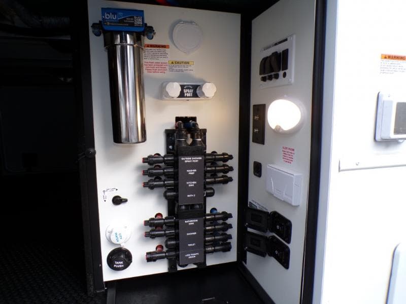 2026 Alliance RV 2026 Alliance RV Paradigm - thumbnail 10