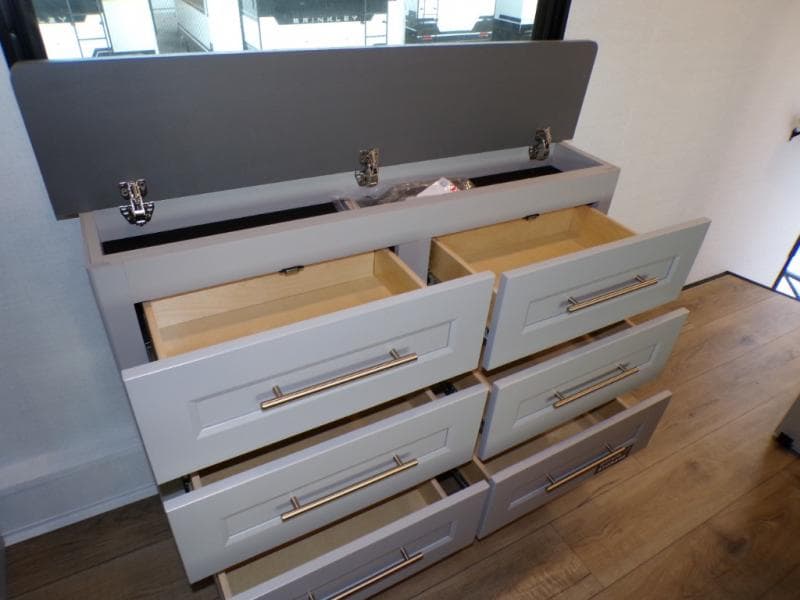 2026 Alliance RV 2026 Alliance RV Paradigm - thumbnail 45