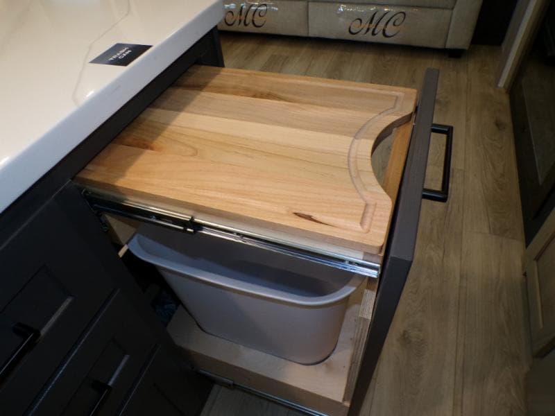 2026 Forest River 2026 Forest River Flagstaff Classic - thumbnail 38