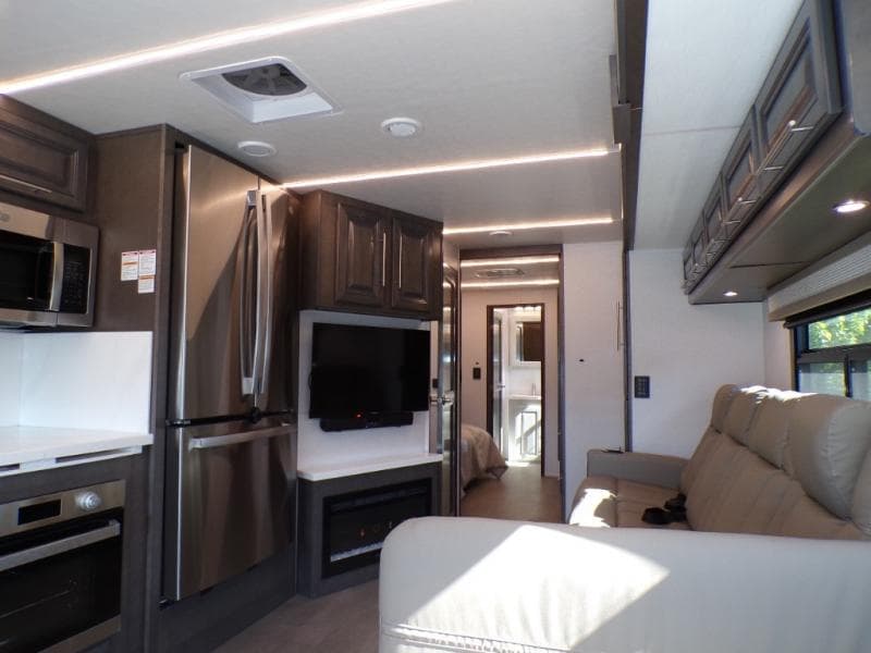 2026 Forest River 2026 Forest River Georgetown 7 Series GT7 - thumbnail 38