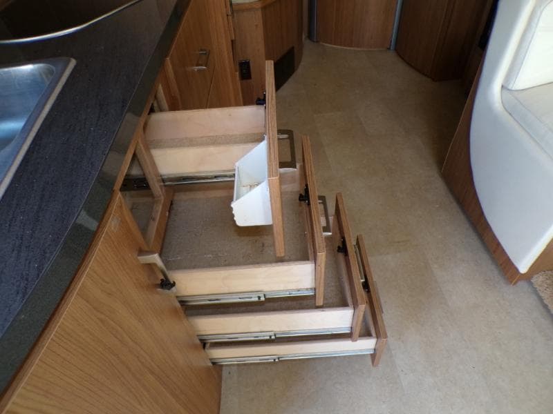 2015 Itasca 2015 Itasca Navion - thumbnail 24