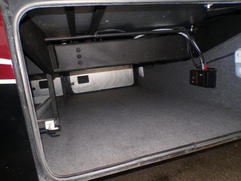 2014 Tiffin 2014 Tiffin Allegro Red - thumbnail 9