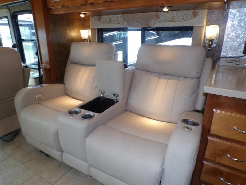 2014 Tiffin 2014 Tiffin Allegro Red - thumbnail 30