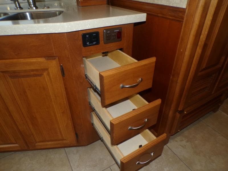 2014 Tiffin 2014 Tiffin Allegro Red - thumbnail 44