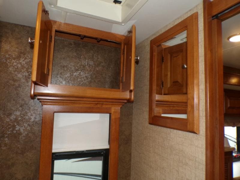 2014 Tiffin 2014 Tiffin Allegro Red - thumbnail 82