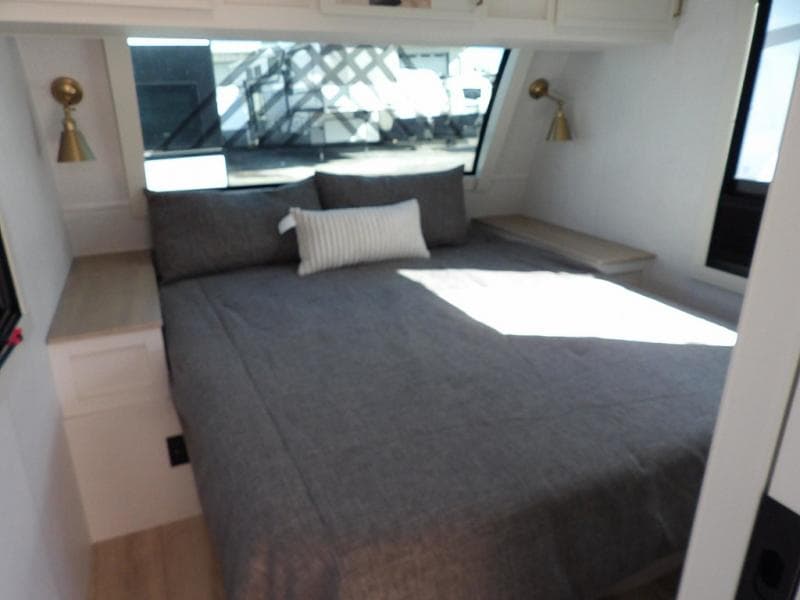 2026 Brinkley RV 2026 Brinkley RV Model IX - thumbnail 12