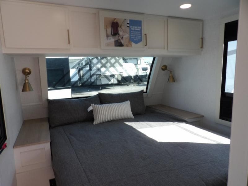 2026 Brinkley RV 2026 Brinkley RV Model IX - thumbnail 13