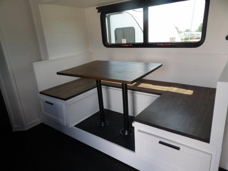 2024 Forest River 2024 Forest River Cherokee Wolf Pup Black Label - thumbnail 12