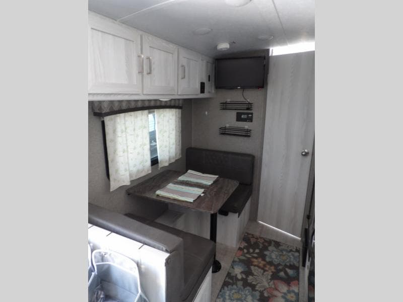 2021 Forest River 2021 Forest River Flagstaff E-Pro - thumbnail 25