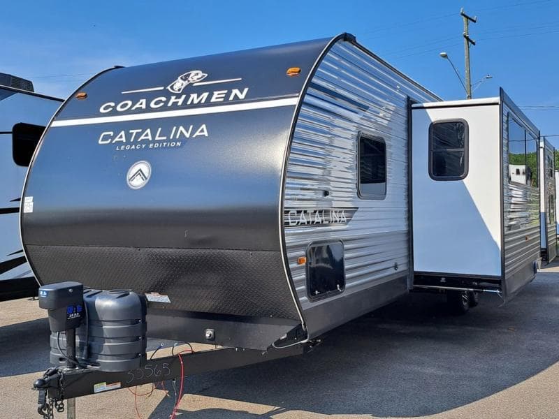 2026 Coachmen 2026 Coachmen Catalina - thumbnail 3