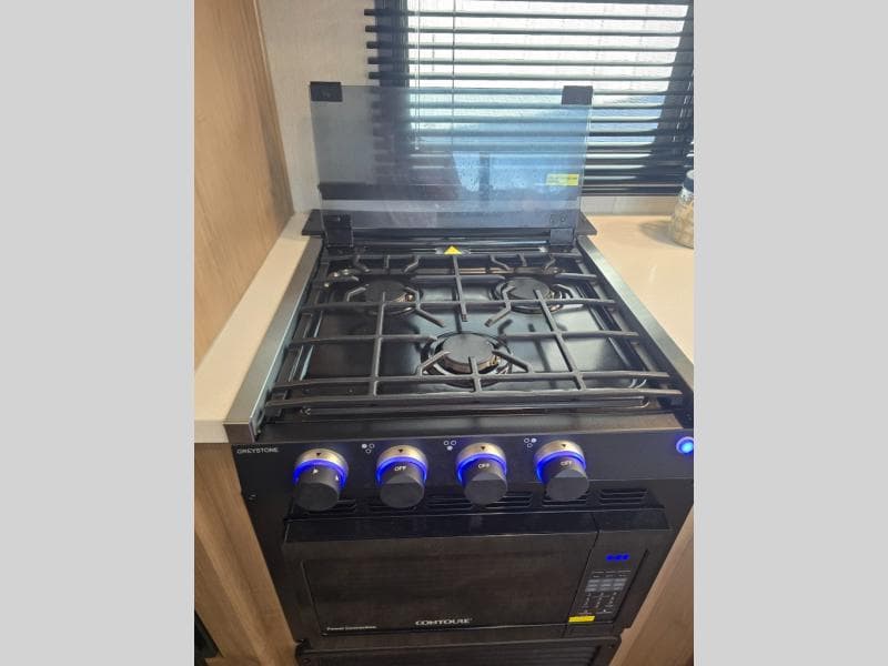 2024 Forest River 2024 Forest River Cherokee Grey Wolf Black Label - thumbnail 20