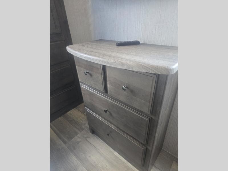 2021 Forest River 2021 Forest River Sierra - thumbnail 30