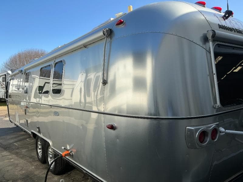 2018 Airstream 2018 Airstream Classic - thumbnail 27