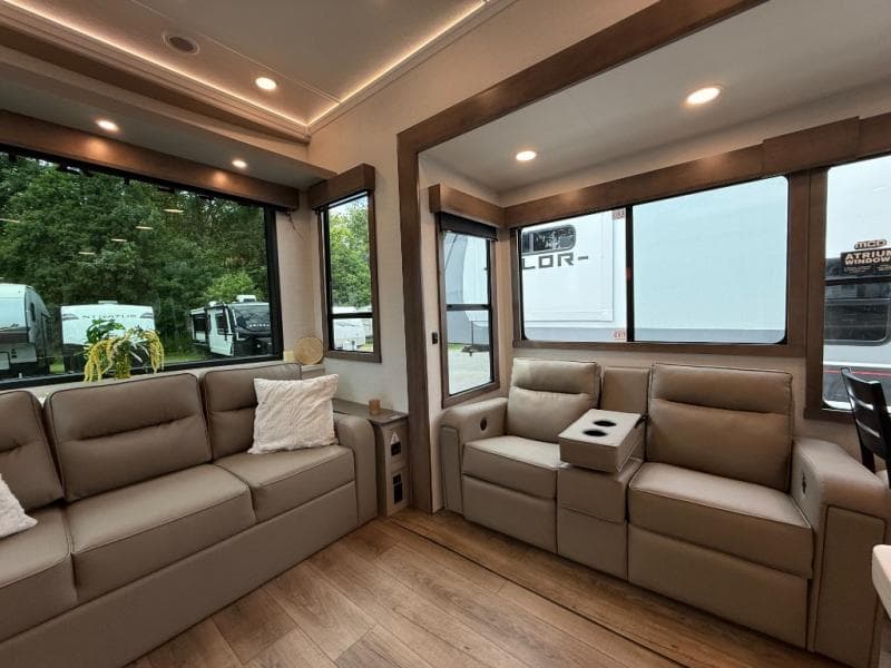 2026 Alliance RV 2026 Alliance RV Benchmark - thumbnail 19