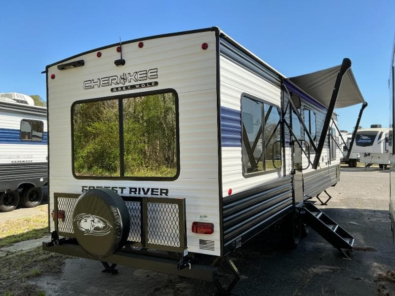 2025 Forest River 2025 Forest River Cherokee Grey Wolf - thumbnail 8