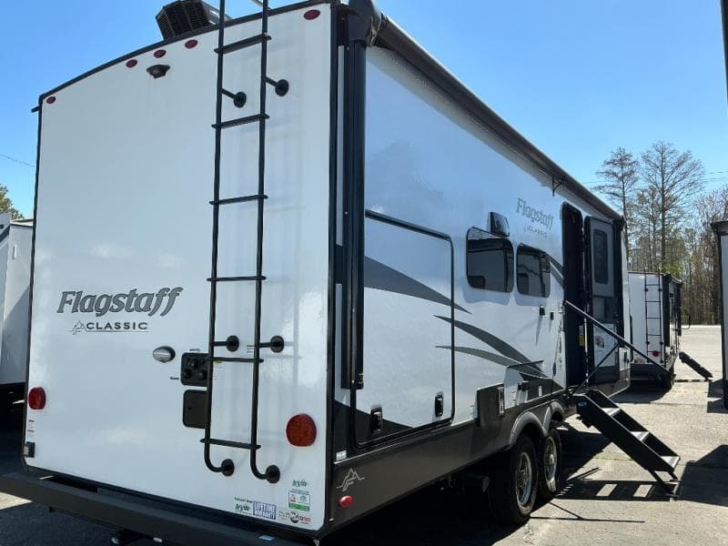 2025 Forest River 2025 Forest River Flagstaff Classic - thumbnail 29