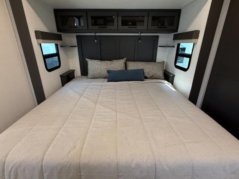 2026 Forest River 2026 Forest River Flagstaff Classic - thumbnail 22