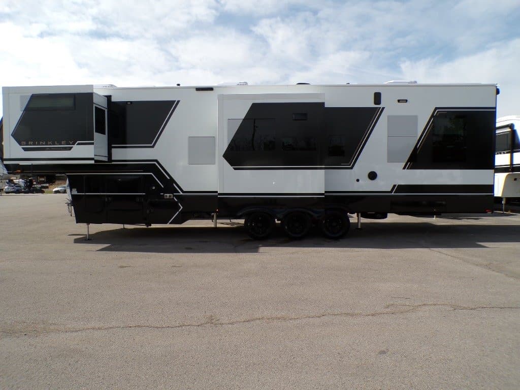 2026 Brinkley RV 2026 Brinkley RV Model G - thumbnail 6