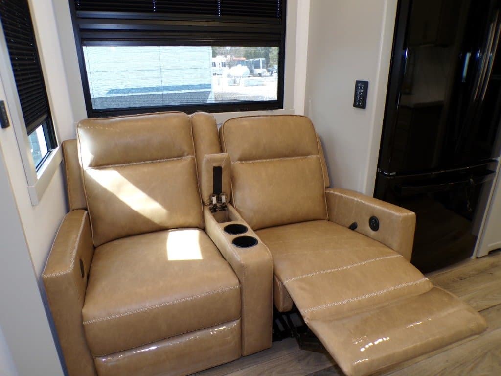 2026 Brinkley RV 2026 Brinkley RV Model G - thumbnail 35