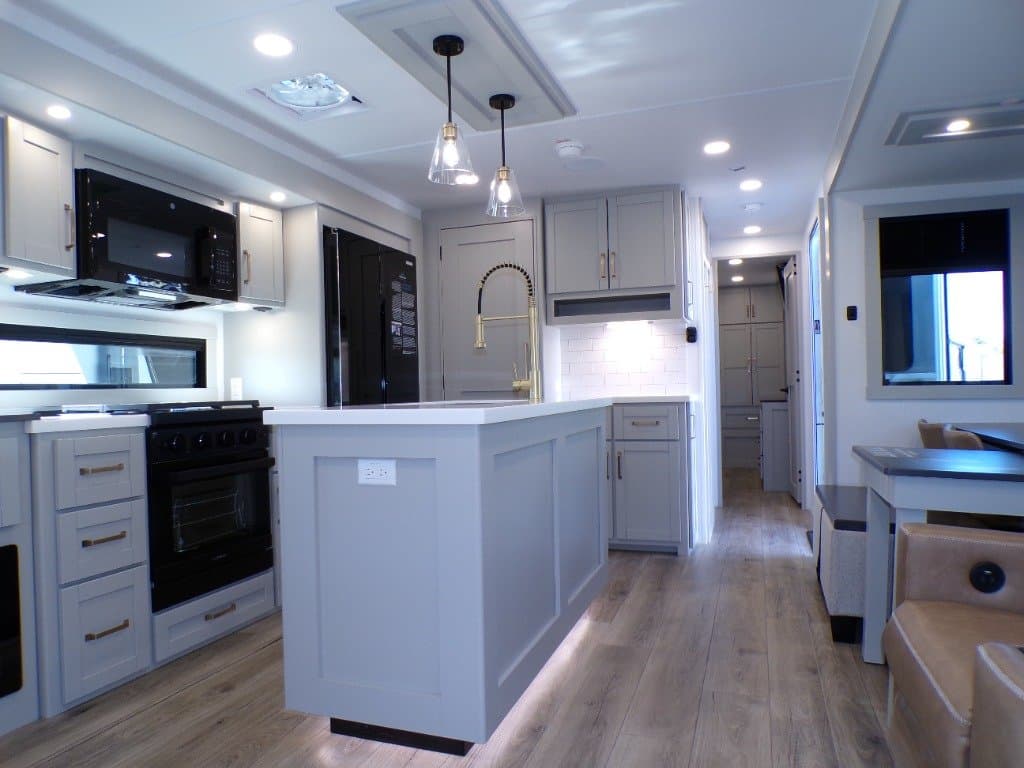 2026 Brinkley RV 2026 Brinkley RV Model Z - thumbnail 13