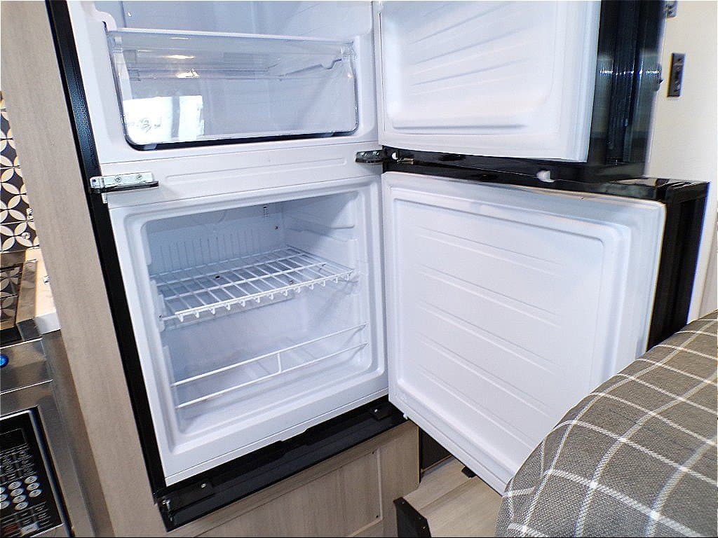 2025 Forest River 2025 Forest River Sunseeker - thumbnail 44