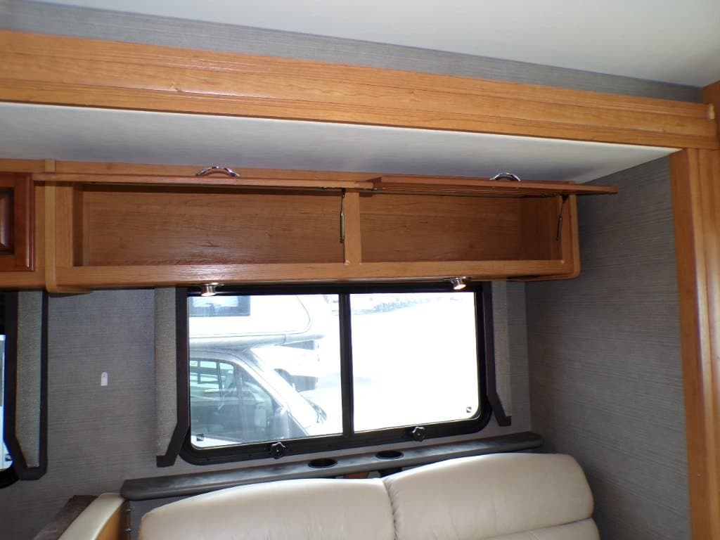 2016 Fleetwood 2016 Fleetwood Storm - thumbnail 27