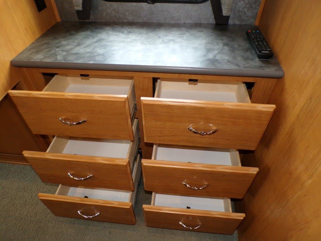 2016 Fleetwood 2016 Fleetwood Storm - thumbnail 52