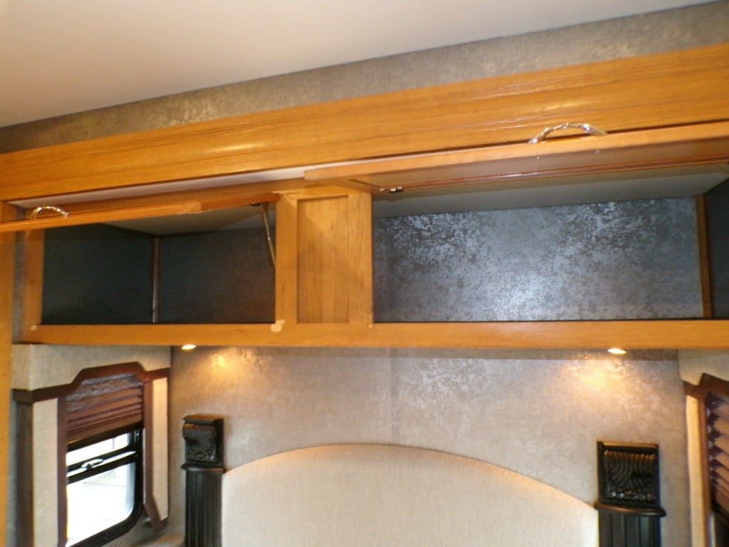 2016 Fleetwood 2016 Fleetwood Storm - thumbnail 47