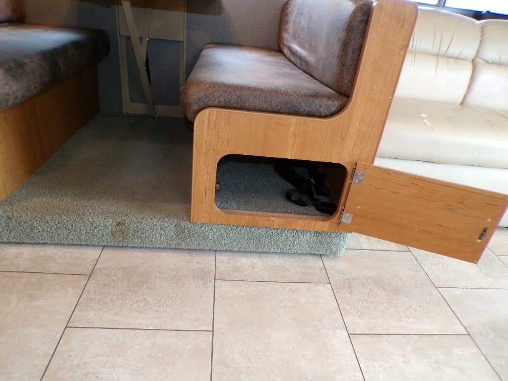 2016 Fleetwood 2016 Fleetwood Storm - thumbnail 35