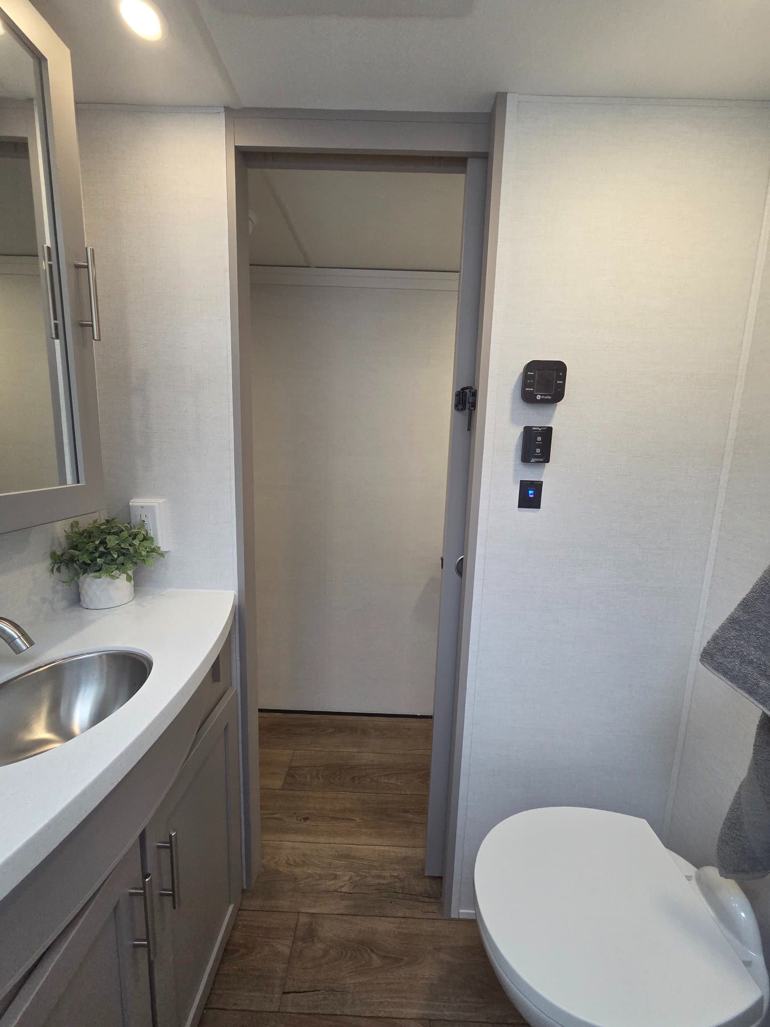 2026 Alliance RV 2026 Alliance RV Avenue - thumbnail 18