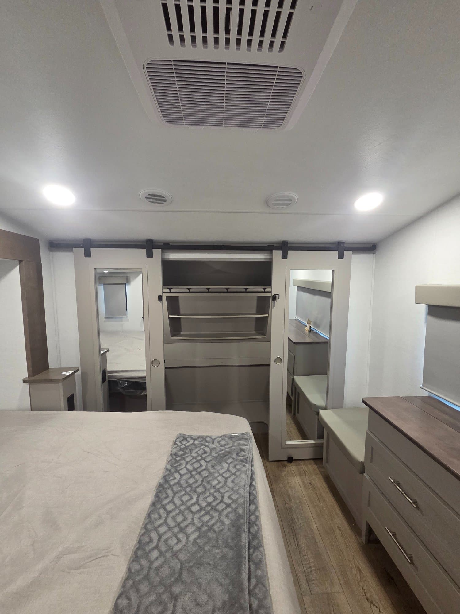 2026 Alliance RV 2026 Alliance RV Avenue - thumbnail 22