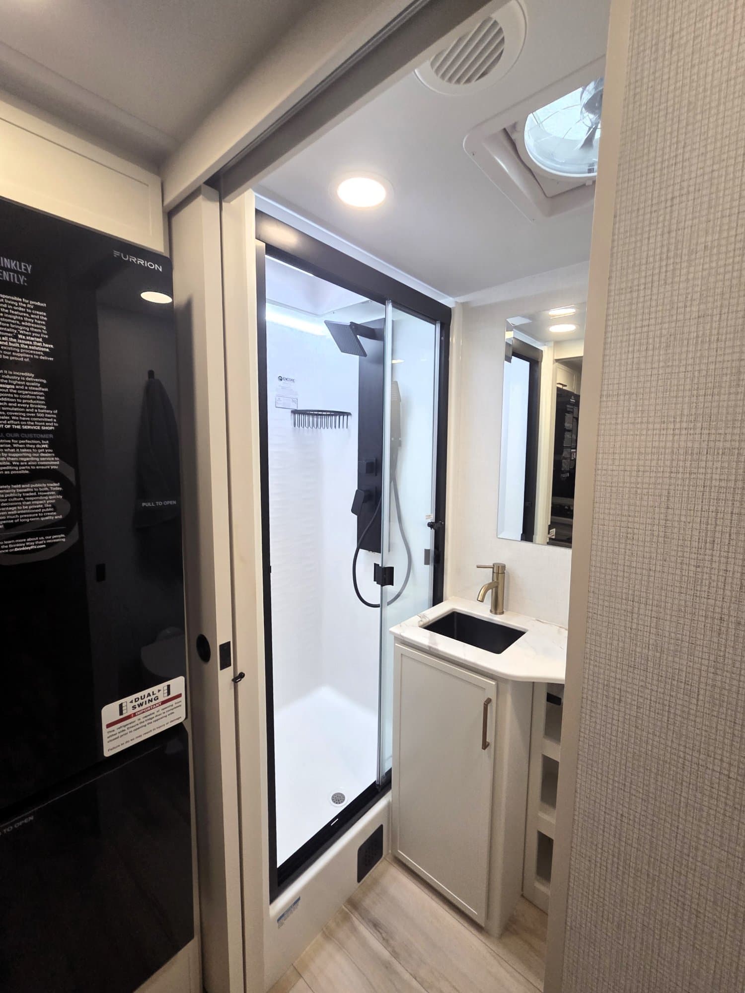 2026 Brinkley RV 2026 Brinkley RV Model IX - thumbnail 10