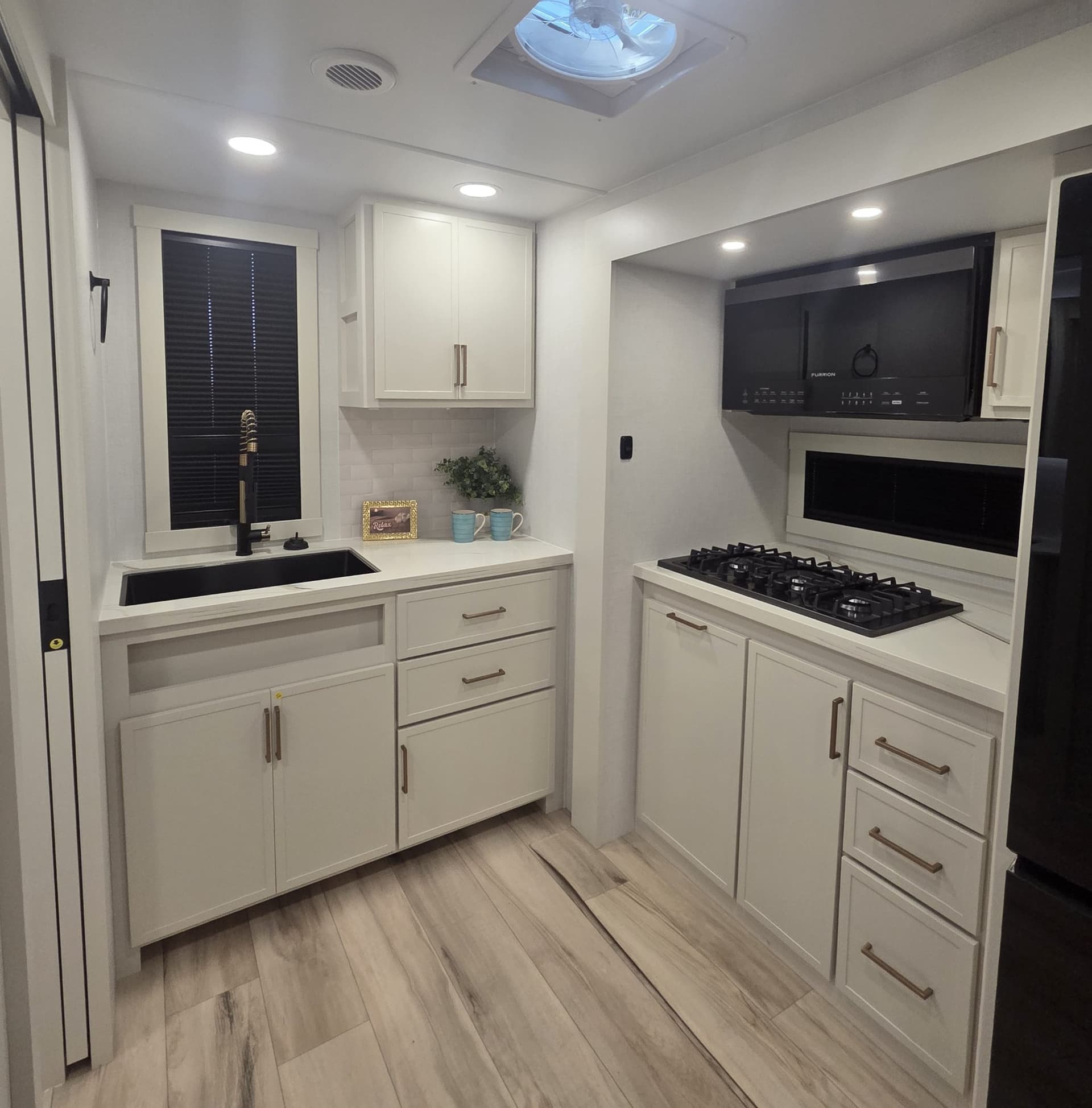 2026 Brinkley RV 2026 Brinkley RV Model IX - thumbnail 11