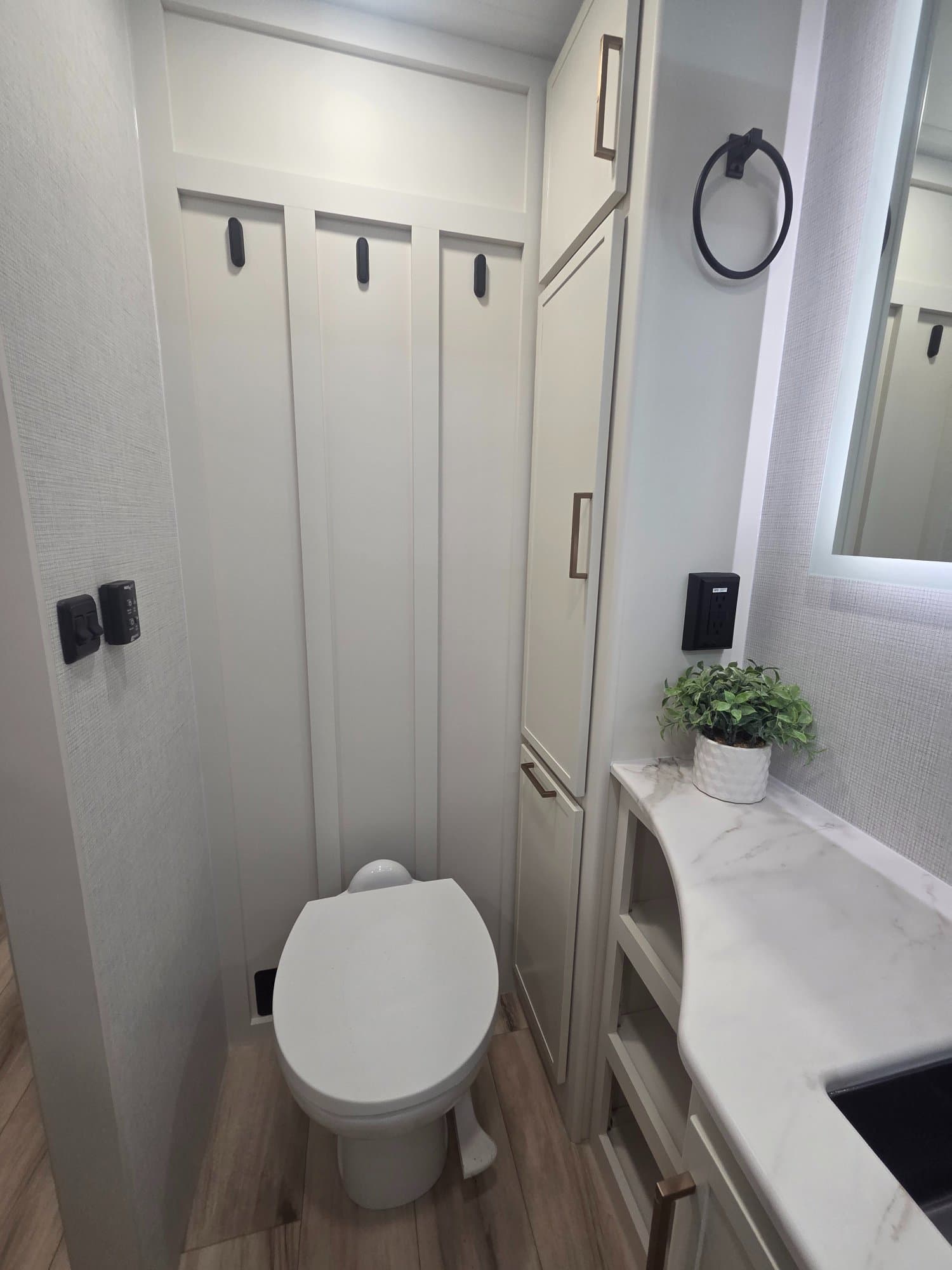 2026 Brinkley RV 2026 Brinkley RV Model IX - thumbnail 13