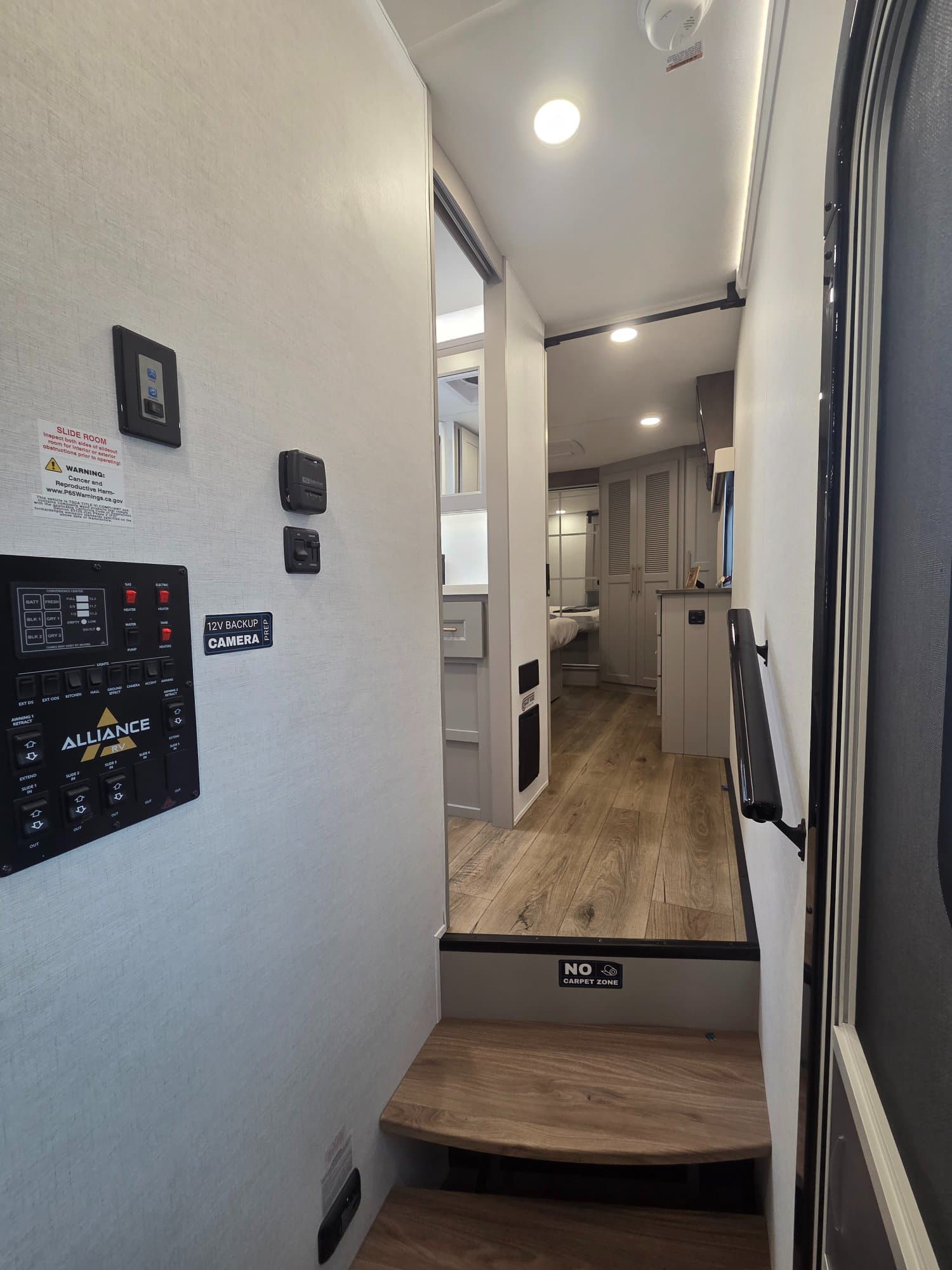 2026 Alliance RV 2026 Alliance RV Paradigm - thumbnail 13