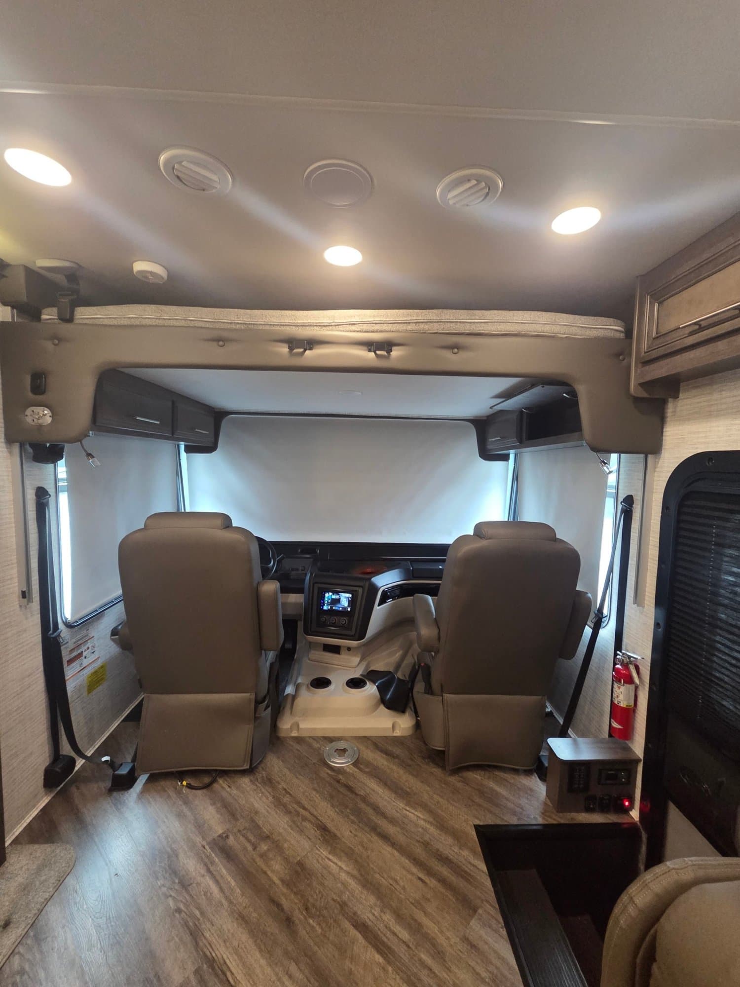 2024 Entegra Coach 2024 Entegra Coach Emblem - thumbnail 7