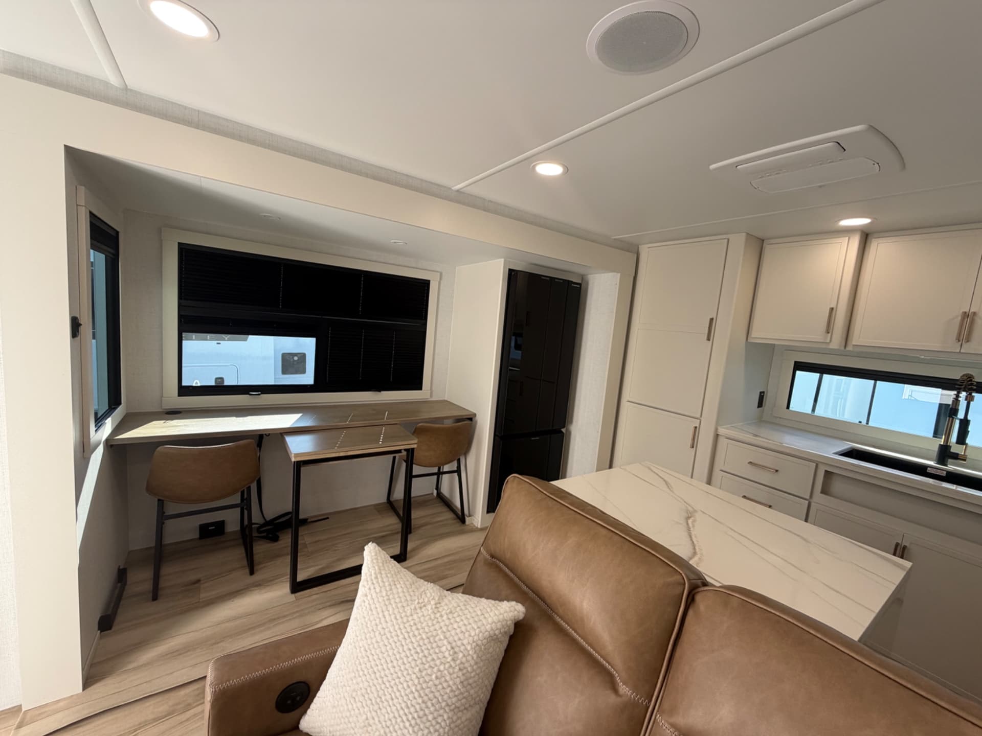 2026 Brinkley RV 2026 Brinkley RV Model I - thumbnail 8