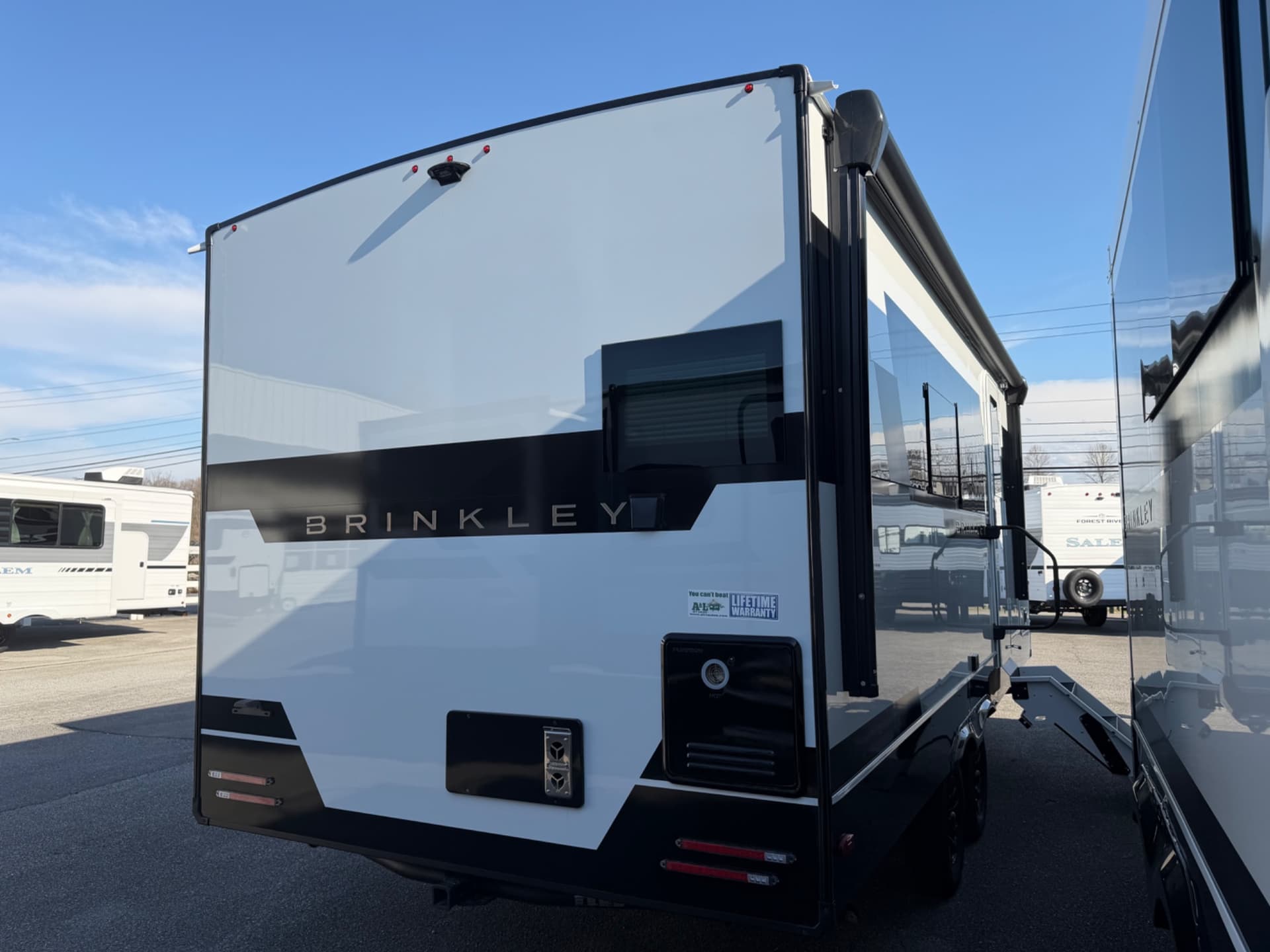 2026 Brinkley RV 2026 Brinkley RV Model IX - thumbnail 6