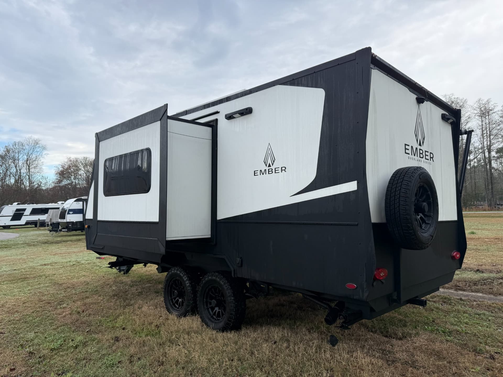 2023 Ember RV 2023 Ember RV Overland - thumbnail 27