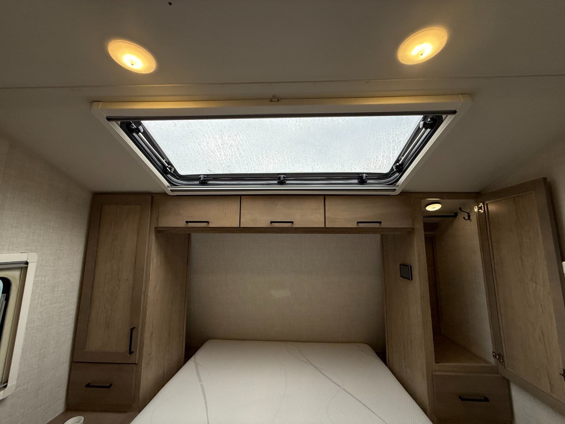 2023 Ember RV 2023 Ember RV Overland - thumbnail 26