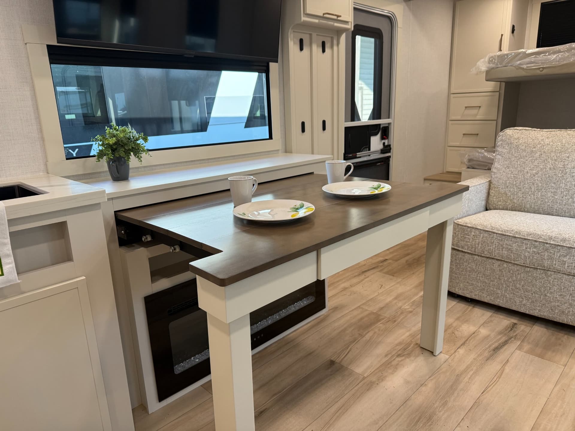 2026 Brinkley RV 2026 Brinkley RV Model IX - thumbnail 13