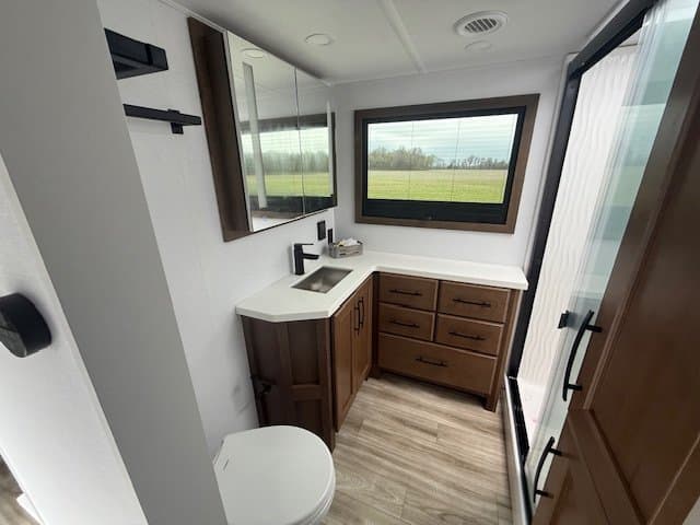 2026 Keystone RV 2026 Keystone RV Montana - thumbnail 19