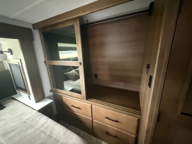 2026 Keystone RV 2026 Keystone RV Montana - thumbnail 23